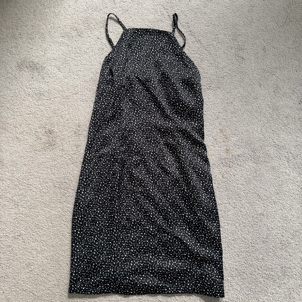 Abercrombie & Fitch Black and White Midi Dress